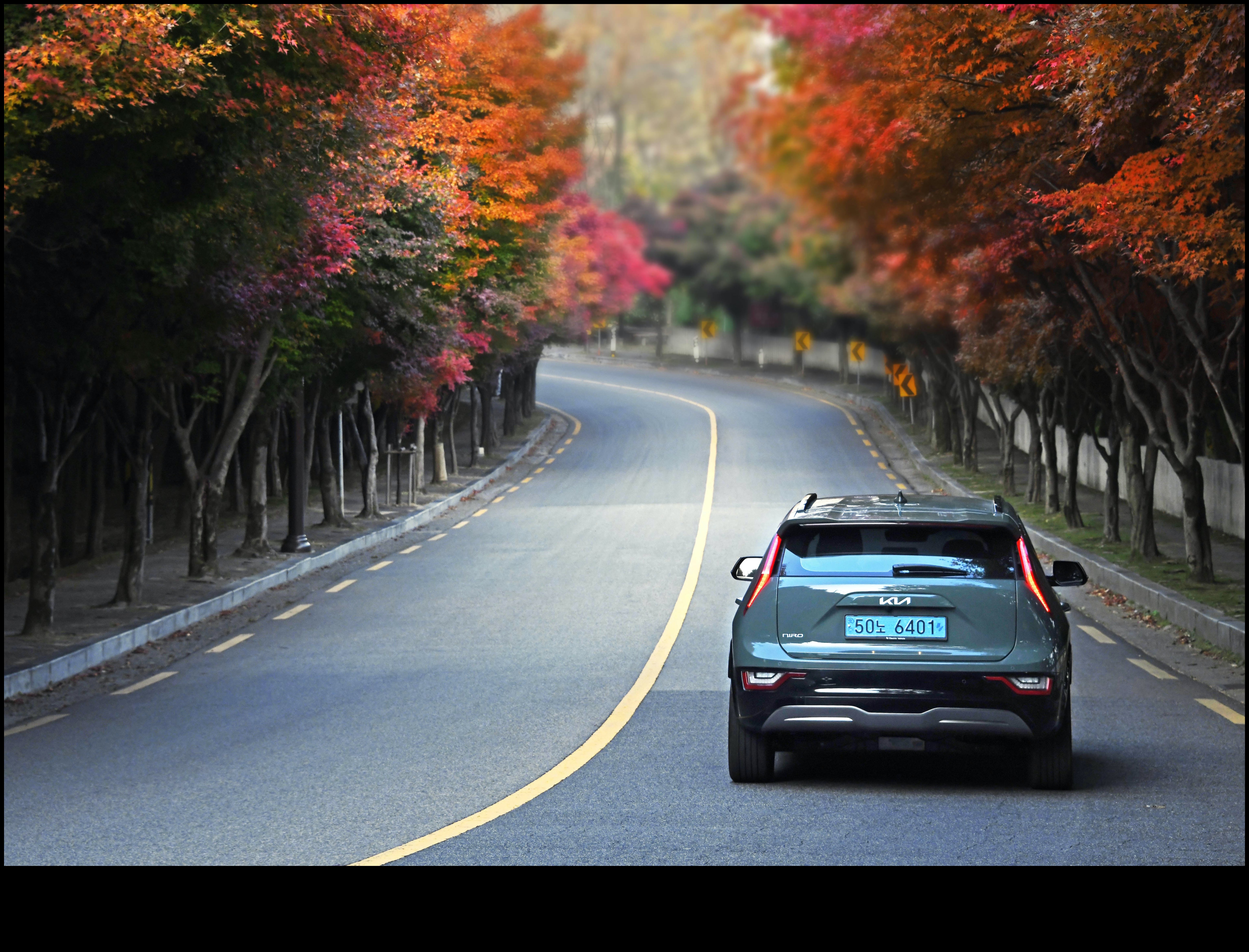 Pacea și liniștea mașinilor electrice O călătorie liniștită 2 Plimbări liniștite: liniștea mașinilor electrice în naveta zilnică